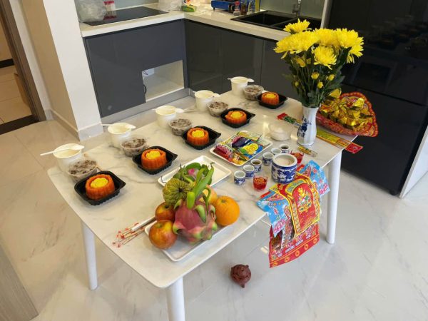 MÂM CÚNG NHÀ MỚI