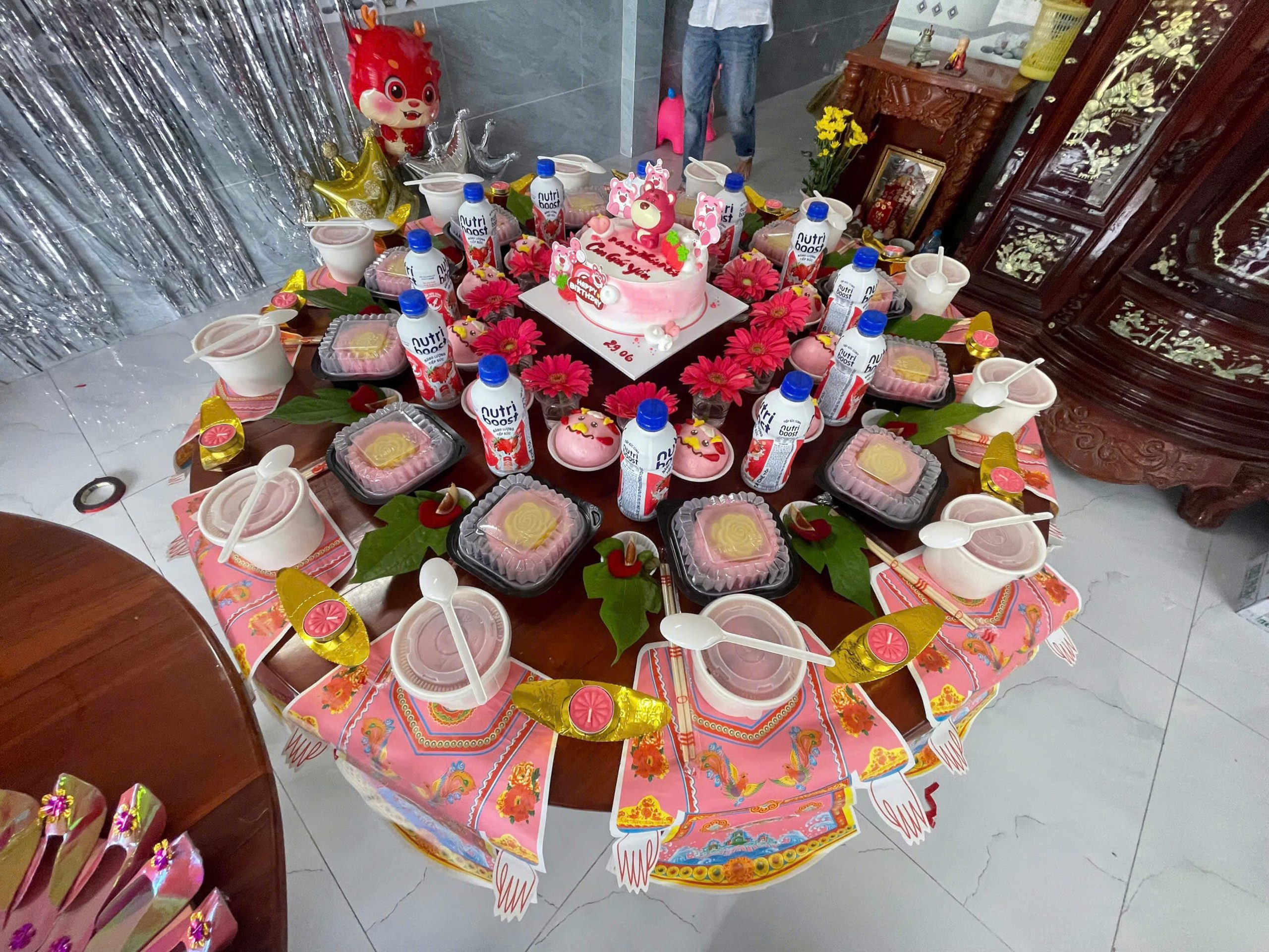 Cách bày trí mâm cúng đầy tháng đúng chuẩn