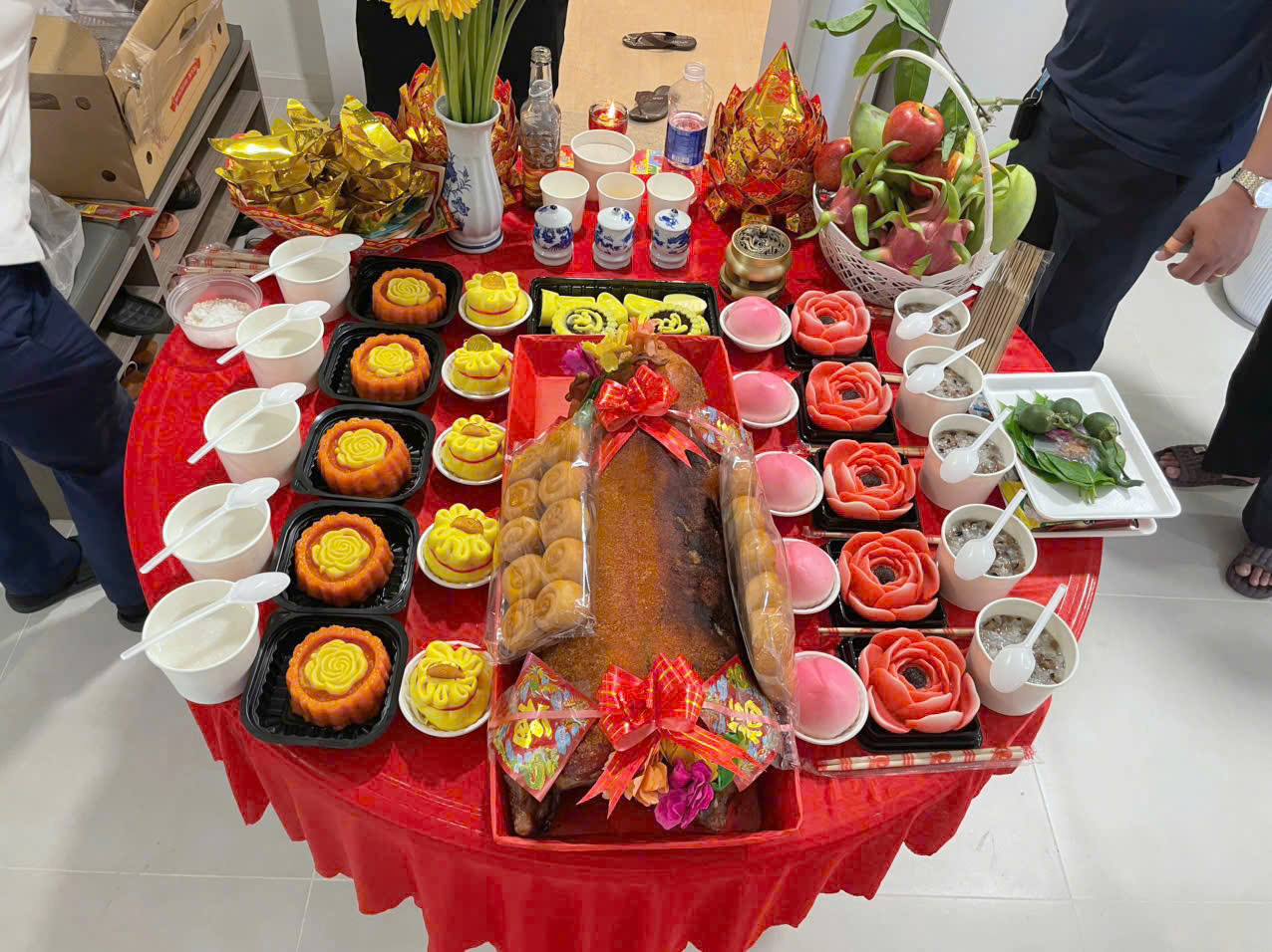 MÂM CÚNG TỔ NGHỀ 22 z6668435970561 1ff99cd84fcaba93a517b68abe5958a6