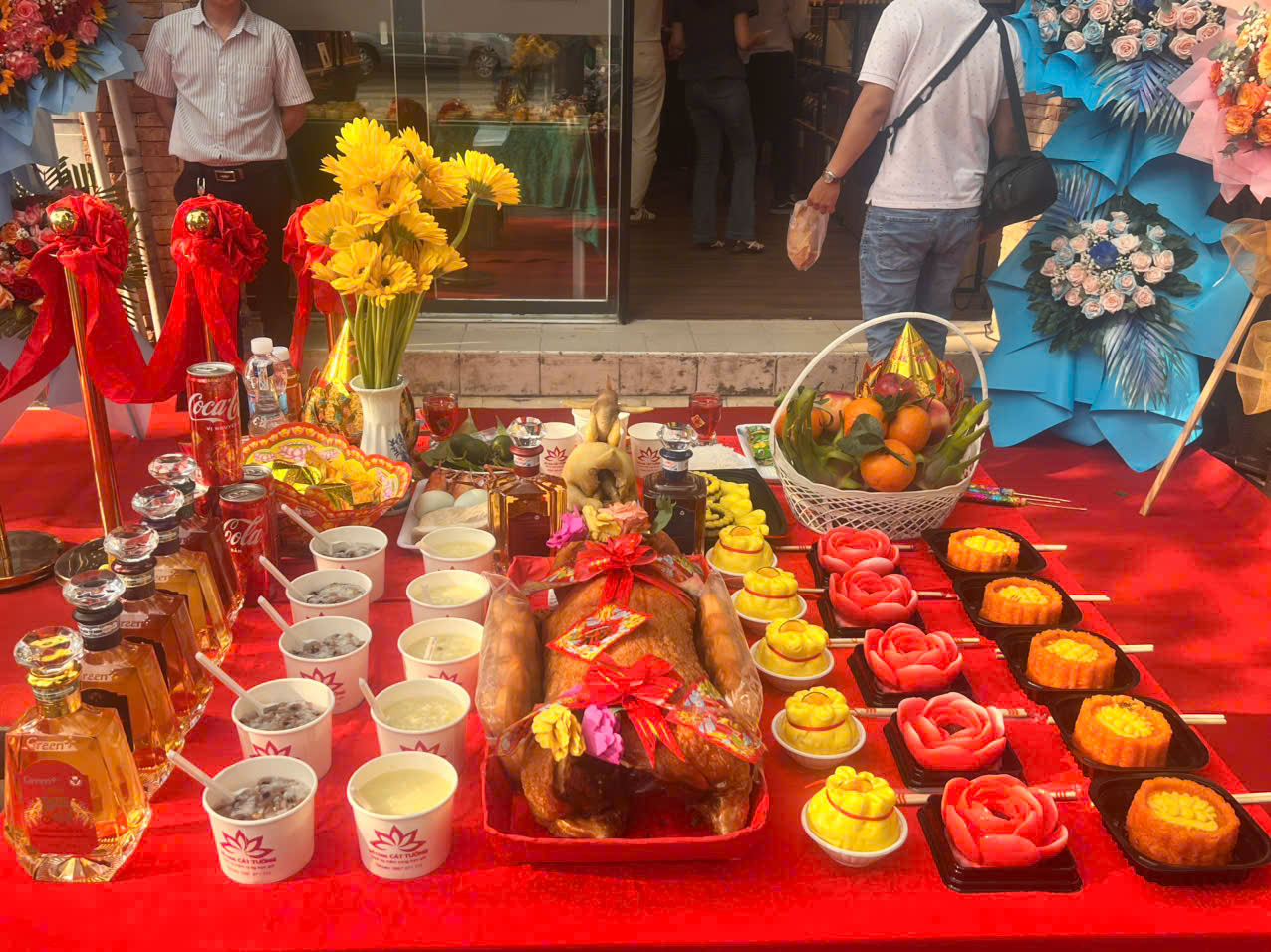 MÂM CÚNG TỔ NGHỀ 23 z7428406384120 5578e3807f9c83451cef9ad0488457fb